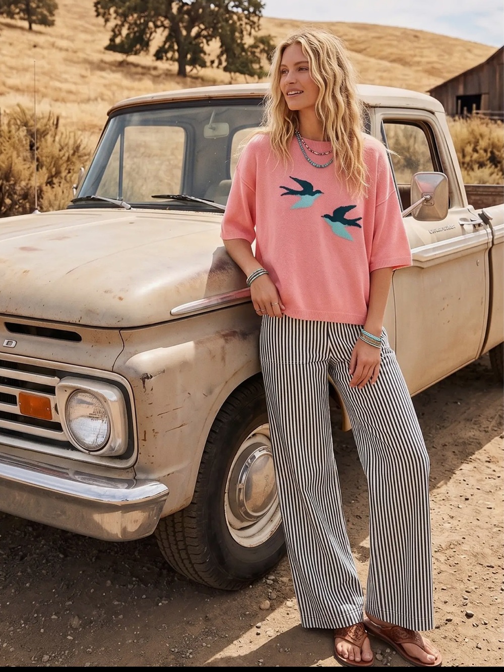 459. Bird graphic lightweight short sleeve knit sweater top in pink